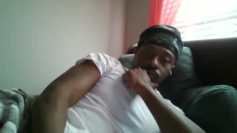 UrbanDicc online show from December 21, 2:37 pm