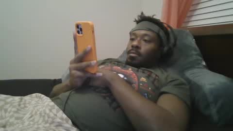 UrbanDicc online show from January 8, 12:06 am