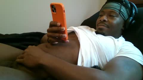 UrbanDicc online show from March 1, 2:34 pm