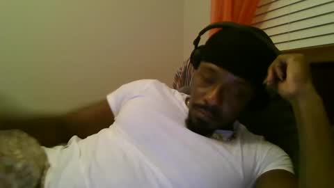 UrbanDicc online show from January 2, 1:17 am