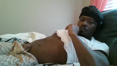 UrbanDicc online show from December 10, 3:01 pm