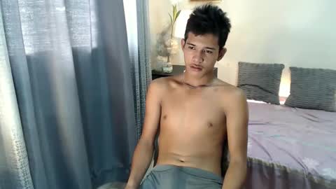 urdreamboy_clarin online show from November 4, 11:50 pm