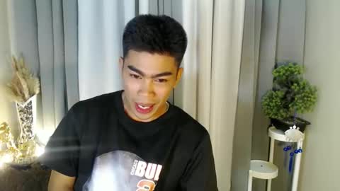 urhairy_manial online show from February 7, 11:50 am