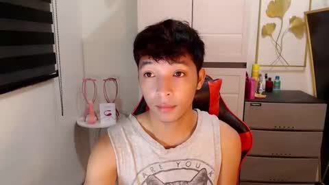 Ethan online show from March 1, 4:06 pm