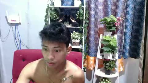 richard online show from February 7, 3:46 am