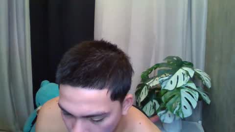 ursweet_jade online show from April 14, 1:06 am