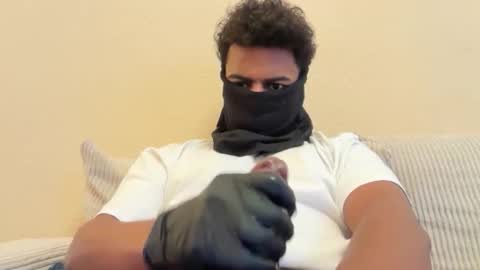 uwilllovethis online show from January 7, 8:08 am