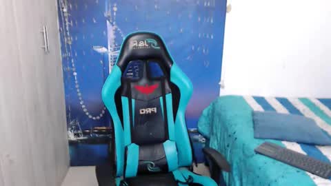 Valentine online show from January 7, 12:05 pm