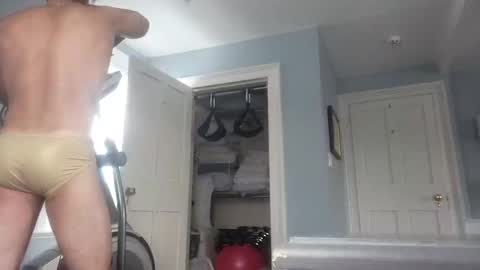 athletic ass muscles underwear smooth cock online show from January 13, 3:36 pm