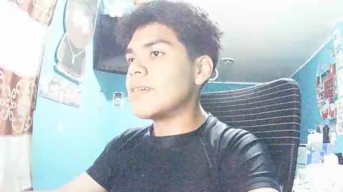 Valesh19 online show from January 11, 5:11 am