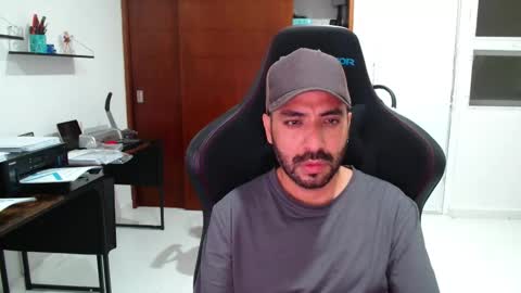 Roberto Carlos online show from March 8, 1:58 am