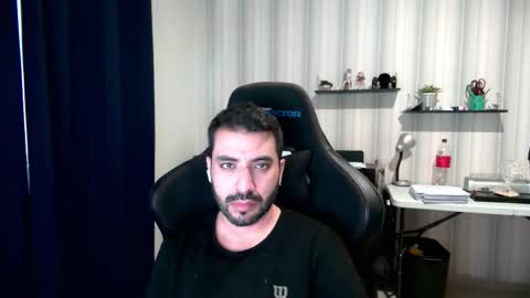 Roberto Carlos online show from October 26, 10:01 pm