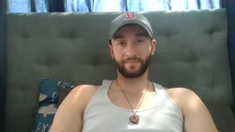 Van online show from January 9, 5:33 pm