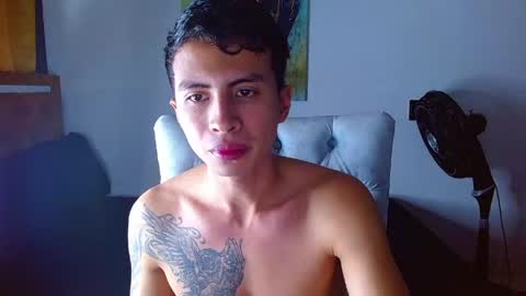 velk_hot1 online show from March 23, 12:55 pm