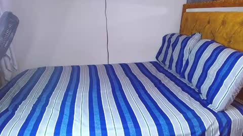 velk_hot1 online show from April 15, 12:38 pm