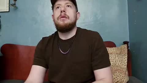 Veniam online show from November 22, 8:30 pm