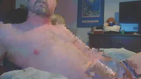 Snapshot of vermontguy76 chatting on February 11, 12:48 pm vermontguy76 online show from February 11, 12:48 pm