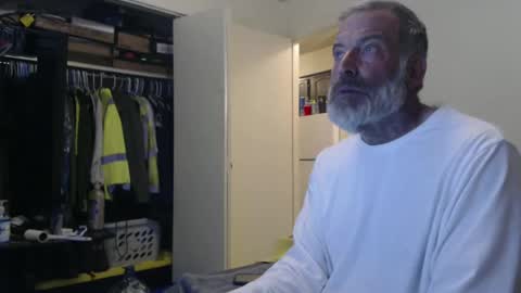 hairy man online show from January 29, 12:54 am