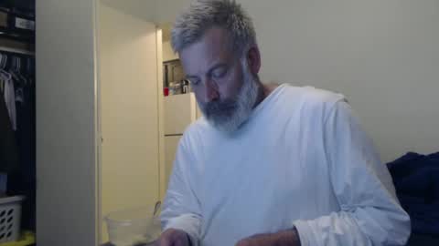 hairy man online show from February 21, 1:00 am