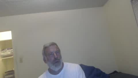 hairy man online show from December 18, 1:15 am