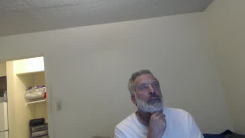 hairy man online show from December 15, 1:13 am