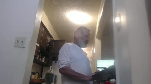 hairy man online show from January 4, 12:59 am