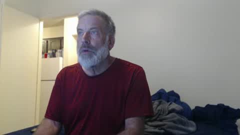 hairy man online show from February 8, 1:00 am