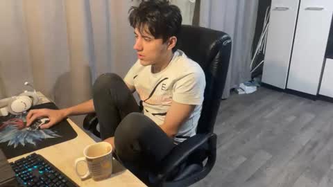 vialeras online show from November 6, 8:01 pm