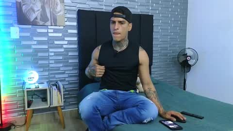 Victor cardenas online show from January 29, 9:07 pm