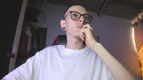 Vicent Brais online show from March 16, 2:43 pm