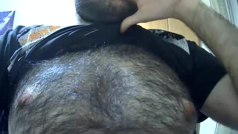 VictorHume online show from May 10, 5:47 pm