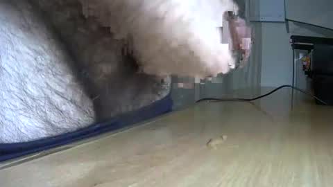 VictorHume online show from November 22, 7:02 pm