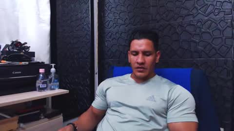 Viktor Herrera online show from September 12, 7:03 pm