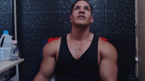 Viktor Herrera online show from January 8, 9:53 pm