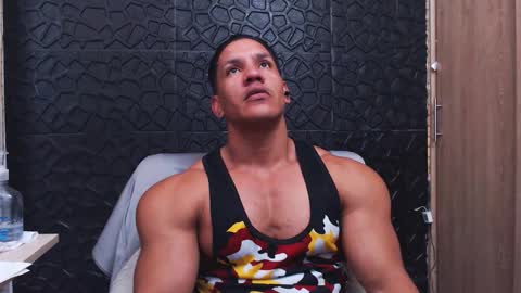 Viktor Herrera online show from October 16, 4:48 pm