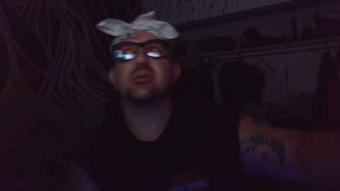 onlyhaveeyes4u online show from October 17, 6:50 am