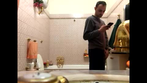 Zenith online show from February 18, 10:58 pm