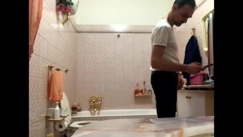 Zenith online show from January 5, 2:27 am