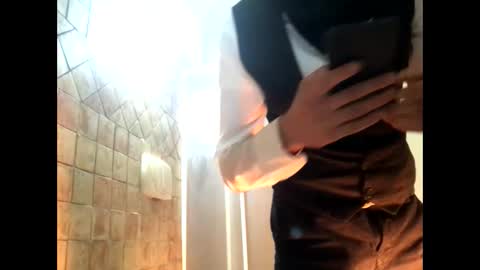 Zenith online show from December 23, 1:18 am