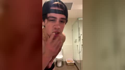 vinshaftdiesel online show from December 17, 11:39 am