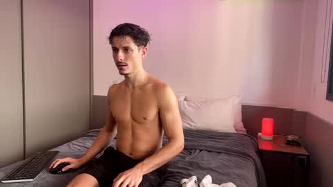 Snapshot of vitoraugustoxxx chatting on October 19, 4:10 pm vitoraugustoxxx online show from October 19, 4:10 pm