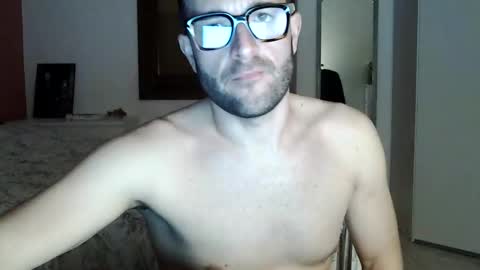 vittorio20cm online show from March 7, 7:27 pm