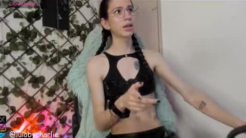 vodkadelulo online show from October 27, 7:16 pm