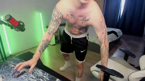 vova online show from April 8, 10:03 am