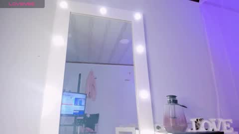 Vynny Blacke online show from September 22, 11:59 pm