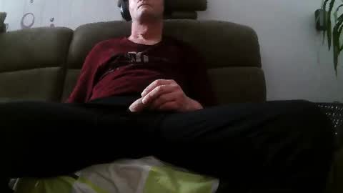 Snapshot of wailersgun chatting on January 5, 7:07 pm wailersgun online show from January 5, 7:07 pm