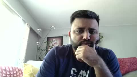 imnew2game online show from August 6, 7:09 pm