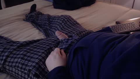 I love the ol in-n-out  online show from January 28, 4:50 am