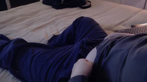 I love the ol in-n-out  online show from December 27, 4:04 am