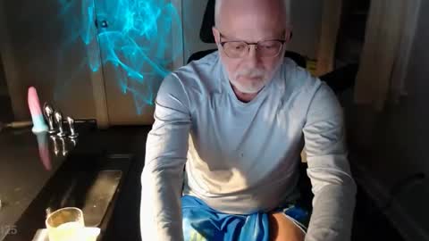 wasted_daze_ online show from December 20, 1:57 am